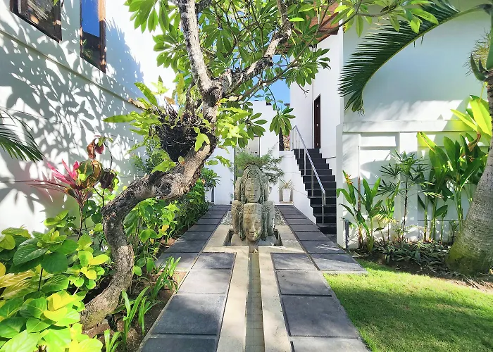 Casis By Nagisa Bali *